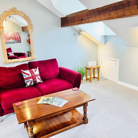 Burley Apartment Burley in Wharfedale エクステリア 写真