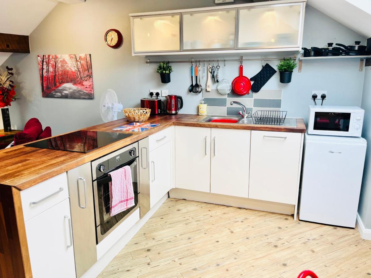 Burley Apartment Burley in Wharfedale エクステリア 写真